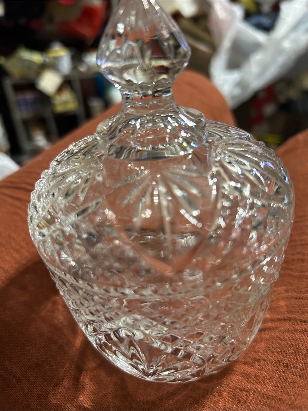 Vintage Clear Cut Glass Decorative Dish with Lid Candy Dish, Vanity Dish EUC